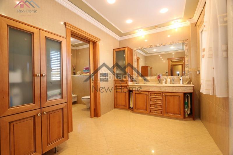 Foto 8eded866-cbc7-426f-8d6c-0ea23c08c031. Chalet vive la exclusividad y el confort en esta magnífica vivienda independiente. en Benaguasil