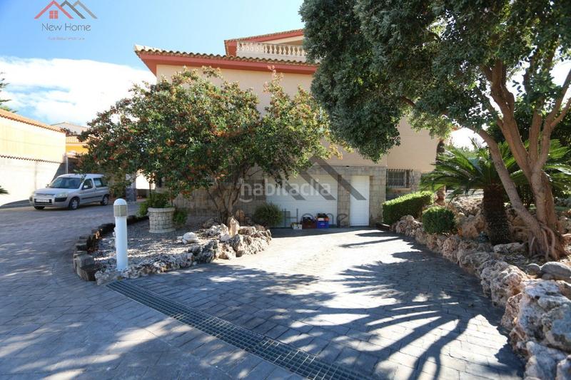 Foto b9b1e22d-a2bd-412b-9f06-7284ebba9e25. Chalet vive la exclusividad y el confort en esta magnífica vivienda independiente. en Benaguasil