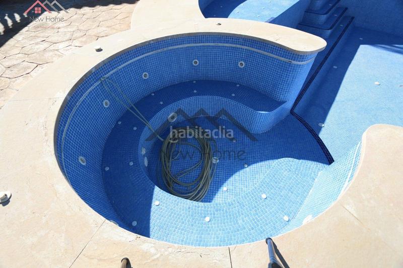 Foto ce702d31-e6ee-4b16-a888-83803c9e4c50. Chalet vive la exclusividad y el confort en esta magnífica vivienda independiente. en Benaguasil