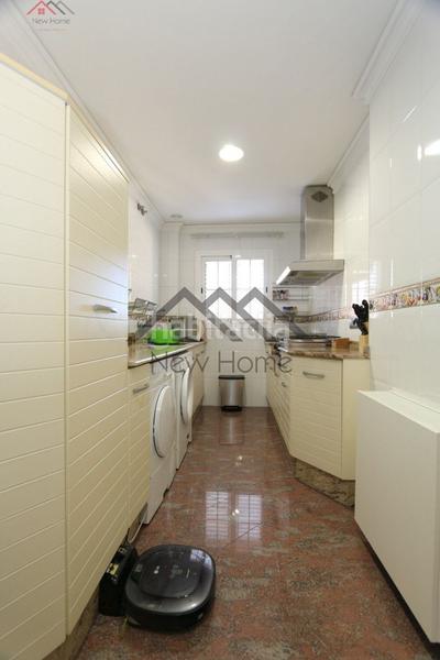 Foto d2bebf6d-2f3c-4ee1-aae5-a6b2c2b61b43. Chalet vive la exclusividad y el confort en esta magnífica vivienda independiente. en Benaguasil