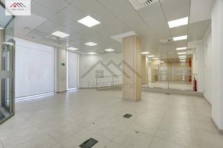 Location Local commercial à Núcleo Urbano. Local comercial de 188 m2 para entrar a trabajar