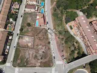 Terreny residencial a Serra. Oportunidad exclusiva  5 parcelas urbanas de 404 m  para constru