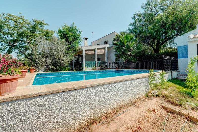 Foto b6b5230a-9c90-45b5-b427-0b7aac3eaf18. Chalet con riscaldamento parcheggio piscina in Vilamarxant