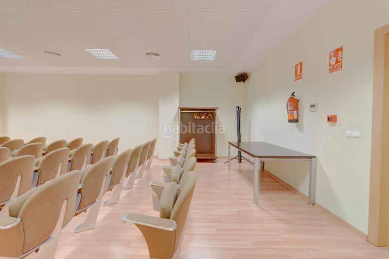 Foto 5749a8b0-09f9-47be-8136-39e502e81d6e. Location bureau avec parking dans Parc Tecnològic Paterna
