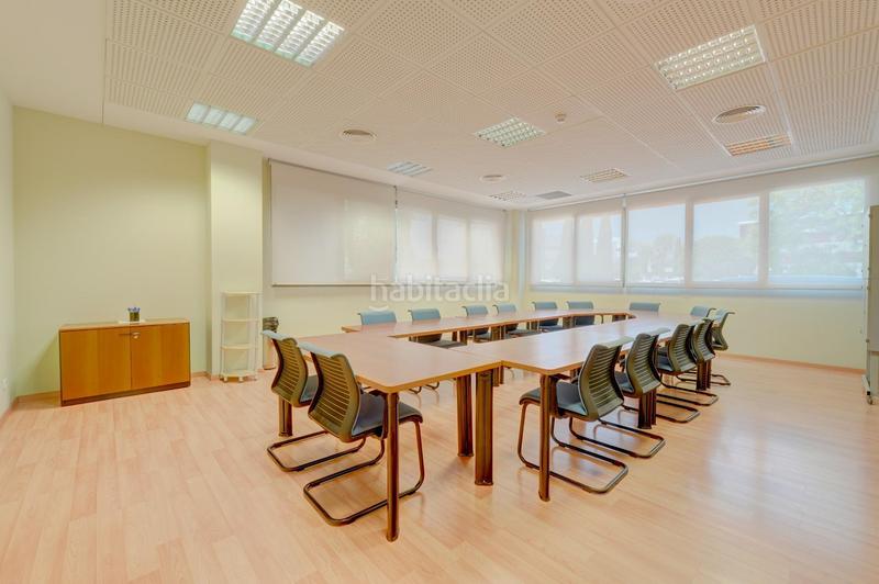 Foto 600c1208-b906-4e27-830b-61ad2452aa36. Location bureau avec parking dans Parc Tecnològic Paterna