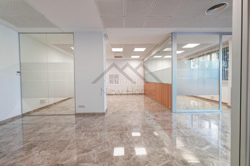 Foto e0f76101-71fe-48cb-b90c-01510ad83210. Location bureau avec parking dans Parc Tecnològic Paterna
