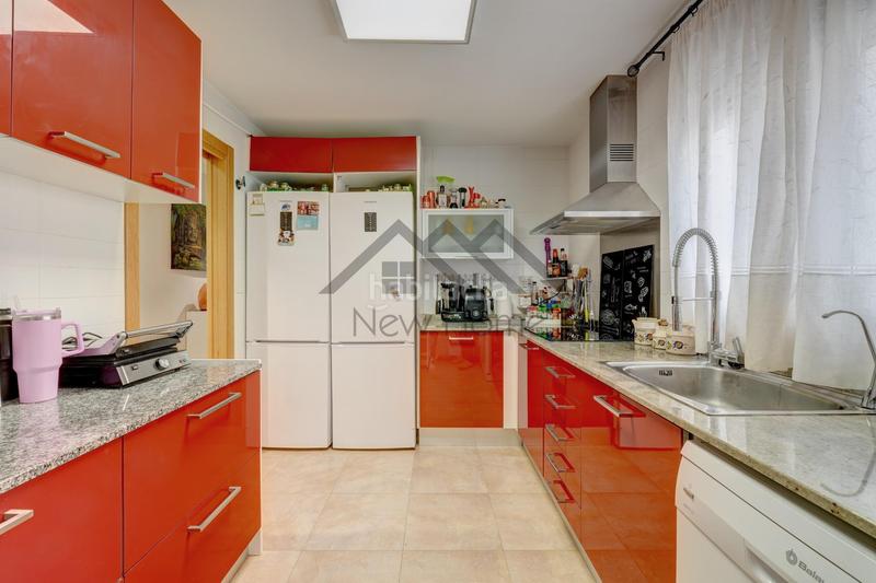 Foto 6ba907c2-7eec-45b2-a1c7-aac8a8f55edb. Duplex in Núcleo Urbano Pobla de Vallbona (la)