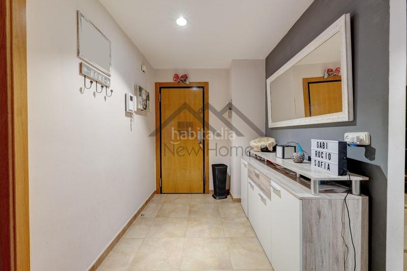 Foto 6bba019d-e71b-4d45-9958-a134605fb62b. Duplex in Núcleo Urbano Pobla de Vallbona (la)