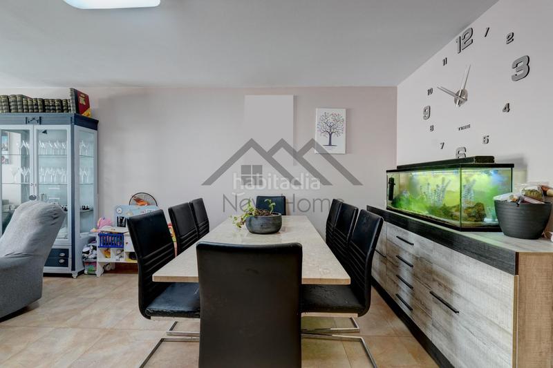 Foto 9d756052-005e-4066-9448-982d03a35216. Duplex in Núcleo Urbano Pobla de Vallbona (la)