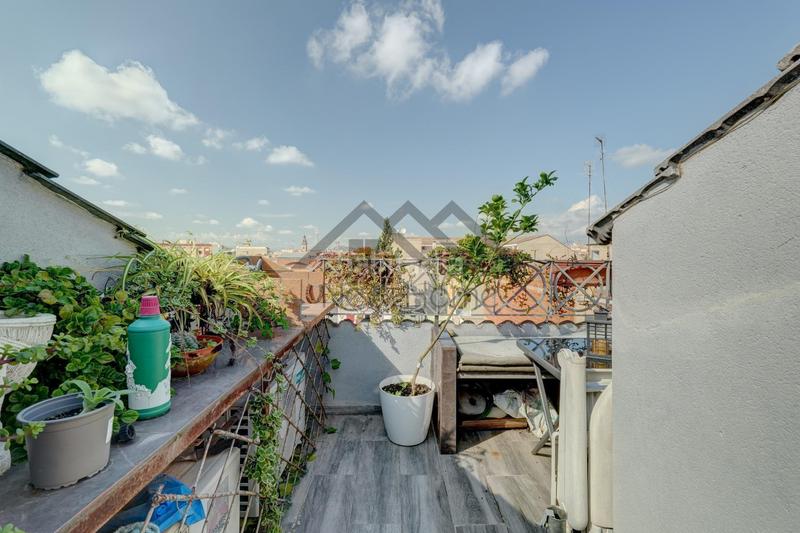 Foto ab39d4c5-e8c1-4681-af5c-5df151619e1c. Duplex in Núcleo Urbano Pobla de Vallbona (la)