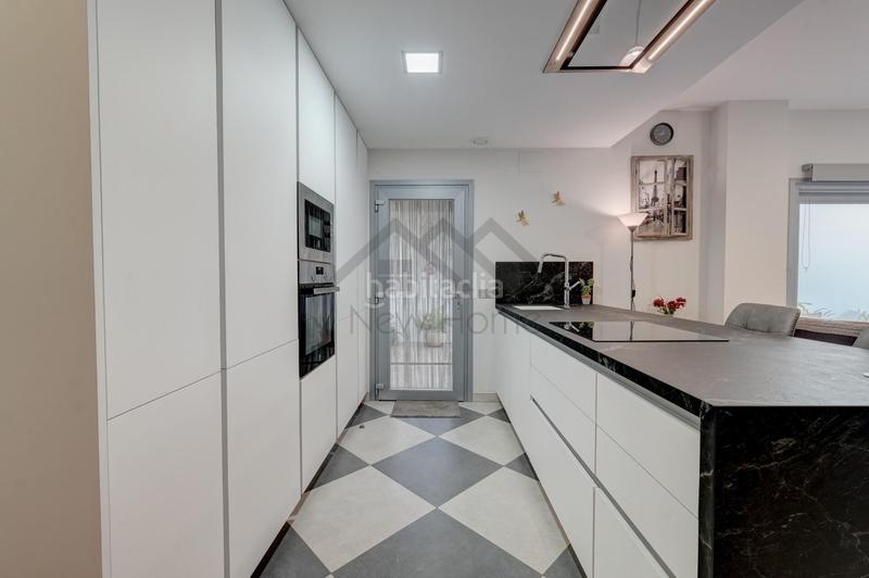 Foto 73a8dbed-3210-4874-9690-f054d27e1d21. Haus mit heizung parking in Núcleo Urbano Pobla de Vallbona (la)