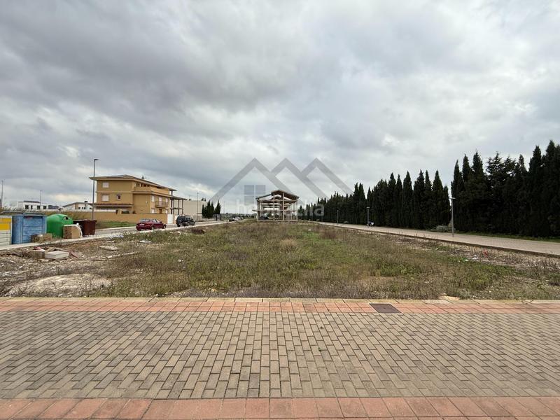 Foto ef23c5bc-fcf7-4927-a848-4d4d97f32454. Terreno residenziale in Cheste