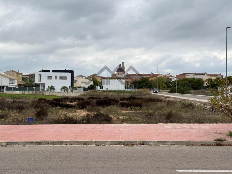 Foto cd7058d8-afc6-4e83-a94e-3af16860870b. Terreno residencial parcela urbana oportunidad ideal para promotores e inversores en Cheste