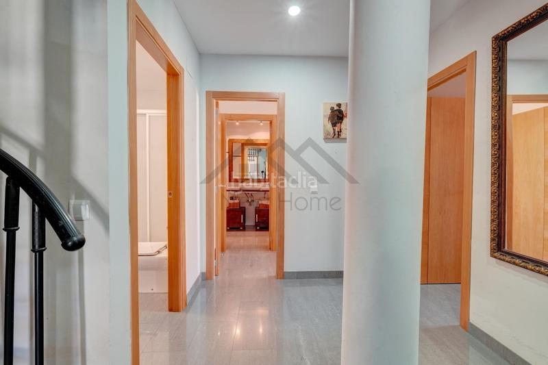 Foto 1137a6d3-6839-4642-a696-94887234f99c. Attique avec chauffage dans Núcleo Urbano Pobla de Vallbona (la)