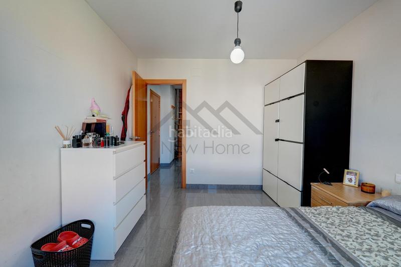 Foto 4f356969-eaf4-4b63-a187-34bce5158e96. Attique avec chauffage dans Núcleo Urbano Pobla de Vallbona (la)