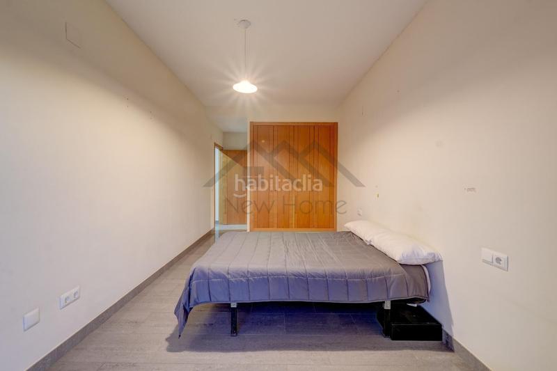 Foto 77c7c957-1d31-483f-9fad-e63c0aba1a26. Attique avec chauffage dans Núcleo Urbano Pobla de Vallbona (la)