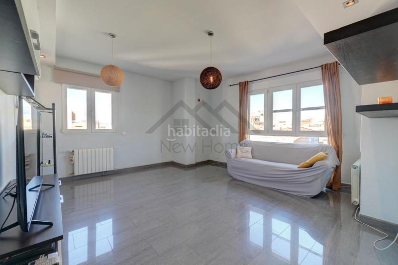 Foto 8576d078-8227-41cd-b46a-6728aba62c93. Attique avec chauffage dans Núcleo Urbano Pobla de Vallbona (la)