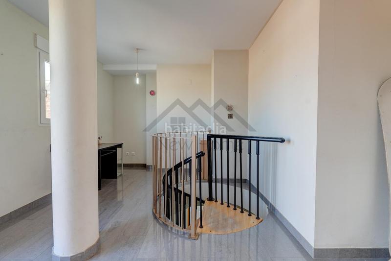 Foto 871f7f9d-3d5a-4db1-9cdd-6560df2bfbd1. Attique avec chauffage dans Núcleo Urbano Pobla de Vallbona (la)