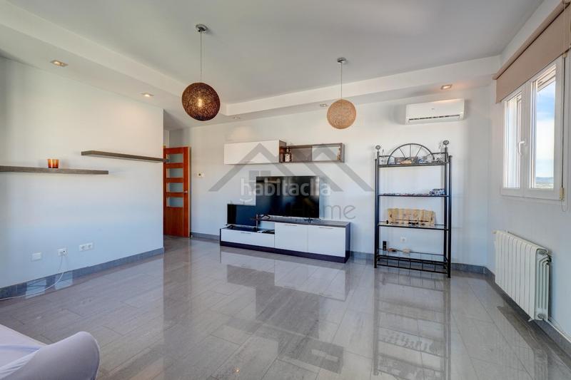 Foto a1dac6a4-973d-4731-a28f-4c3d666a22a3. Attique avec chauffage dans Núcleo Urbano Pobla de Vallbona (la)