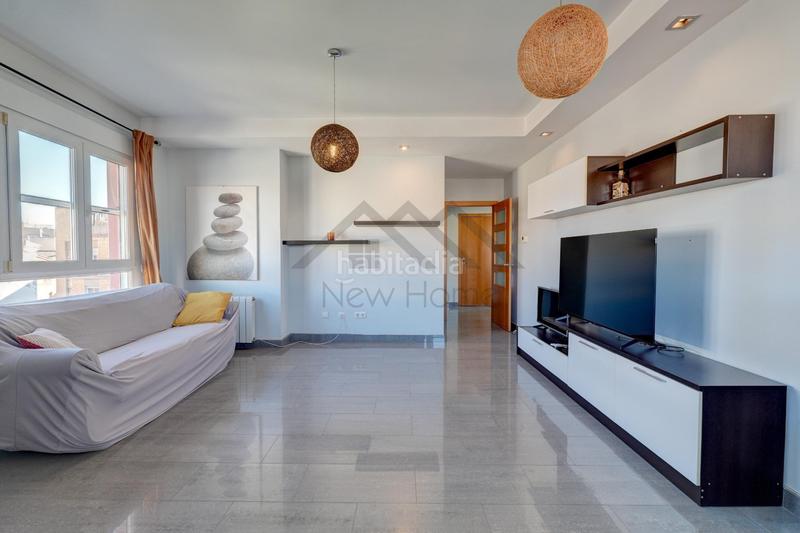 Foto d268f333-8cb5-4b8a-8090-73c1f454271d. Attique avec chauffage dans Núcleo Urbano Pobla de Vallbona (la)