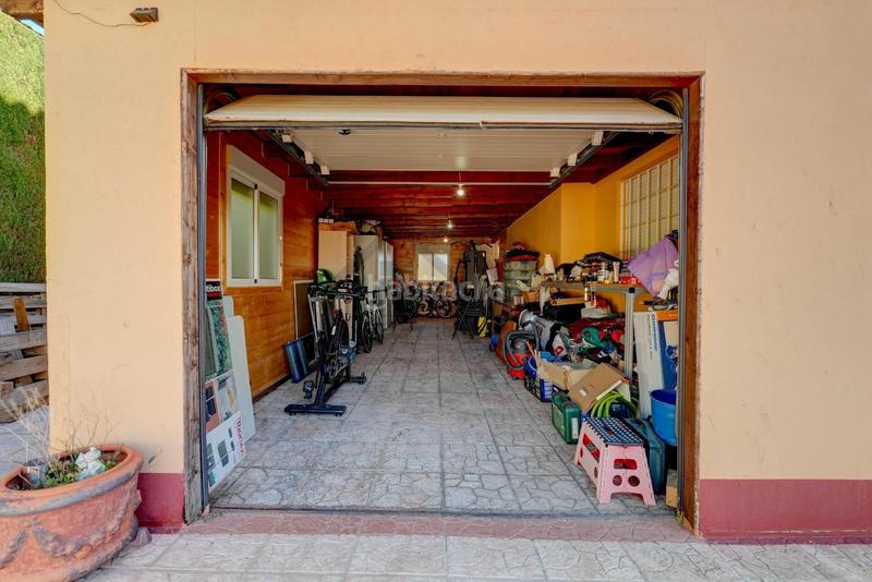 Foto 8974a553-e89b-4dac-907a-42fd9283af9c. Casa pareada chalet independiente con piscina y gran parcela en montecolorado luz, espacio y confort en la pobla de vallbona en Pobla de Vallbona (la)