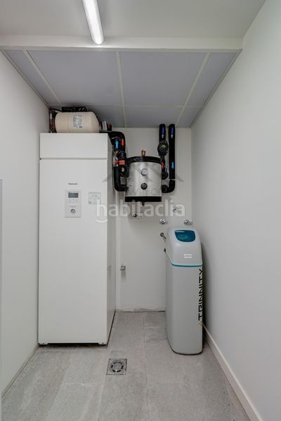Foto 43dda2d1-4a43-4d6a-a24b-fbd186cce1a2. Chalet mit parking pool in El Carme-Sant Agustí-Bonavista Eliana (l´)
