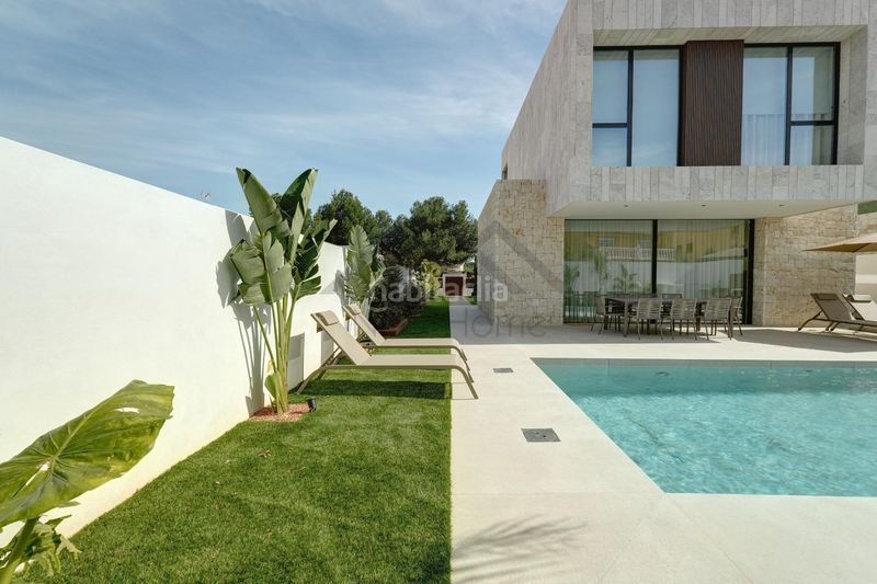 Foto c3457bde-10df-4b92-9ee6-cf1a78bf1157. Chalet mit parking pool in El Carme-Sant Agustí-Bonavista Eliana (l´)
