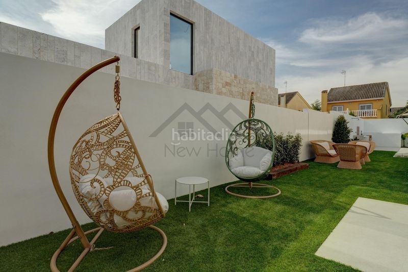 Foto c8fe708c-1886-423d-be1f-c08e59041a41. Chalet mit parking pool in El Carme-Sant Agustí-Bonavista Eliana (l´)