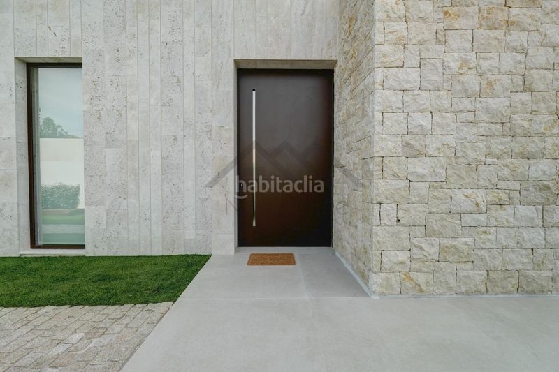 Foto e61cbbbb-6496-4b6e-9168-e21401d58c78. Chalet mit parking pool in El Carme-Sant Agustí-Bonavista Eliana (l´)
