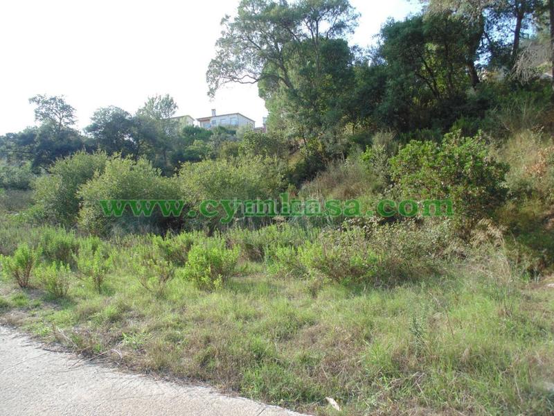 Foto b839ffe1-029a-43e8-a93e-db5994e4a35a. Terreno residencial terreno de nueva construcción en venta en Tordera