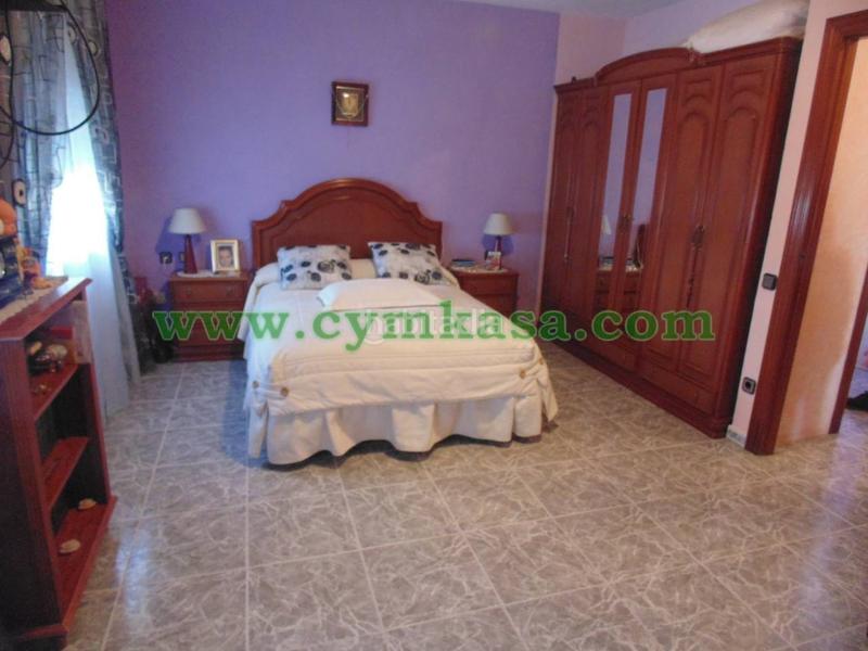 Foto 3f6f0c84-c090-4d2e-826b-6b33a8a7a6b7. Casa amb calefacció aparcament a terrabrava - Tordera parc Tordera