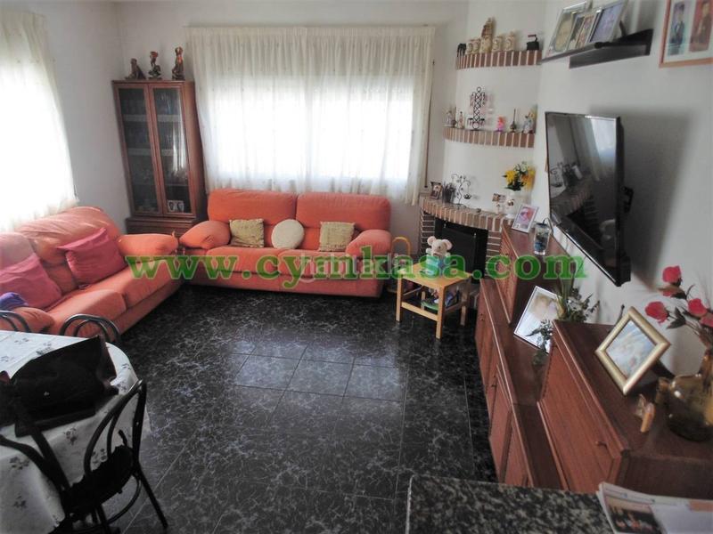 Foto ee9c8e00-8d59-4446-9e72-b3e805942285. Casa amb calefacció aparcament a terrabrava - Tordera parc Tordera