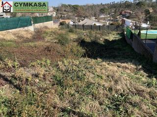 Finca rústica a Sils. Terreno en venta en urbanització vallcanera