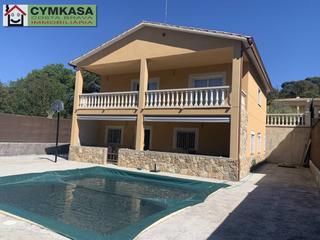 Haus in Lloret Residencial - Montlloret. Casa en venta en urbanitzacions del nord