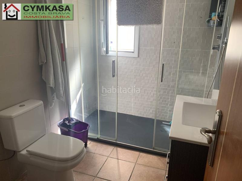 Foto 57ec91ee-0c29-4630-a9b6-2fc80f02b690. Casa amb calefacció aparcament piscina a Aiguaviva Parc Vidreres