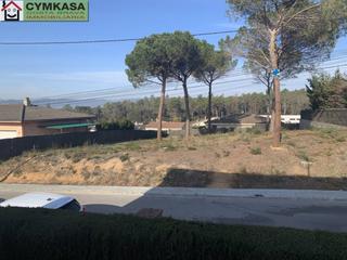 Finca rústica a Sils. Terreno en venta en sils