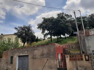 Finca rústica a Residencial Park. Terreno en venta en residencial parc