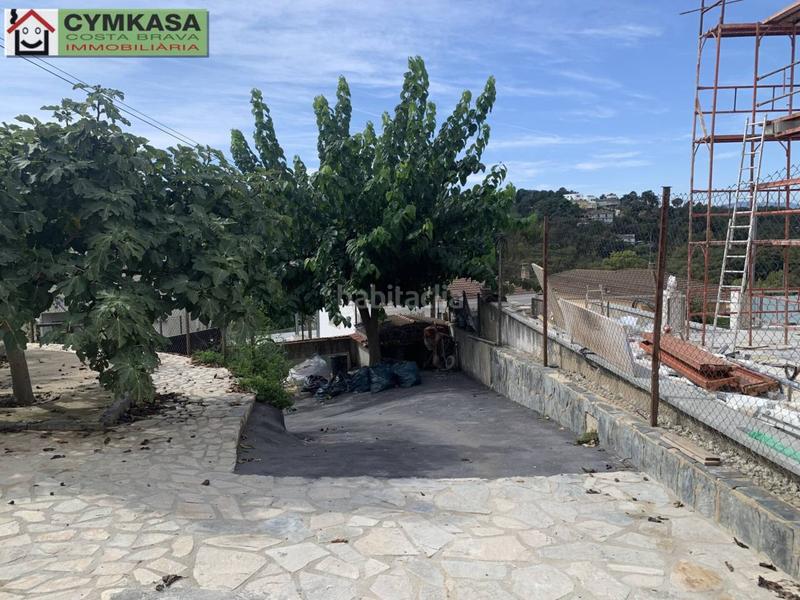 Foto 6316999f-e35e-4f5f-a4eb-925d60c3ebfd. Casa amb calefacció aparcament piscina a Aiguaviva Parc Vidreres