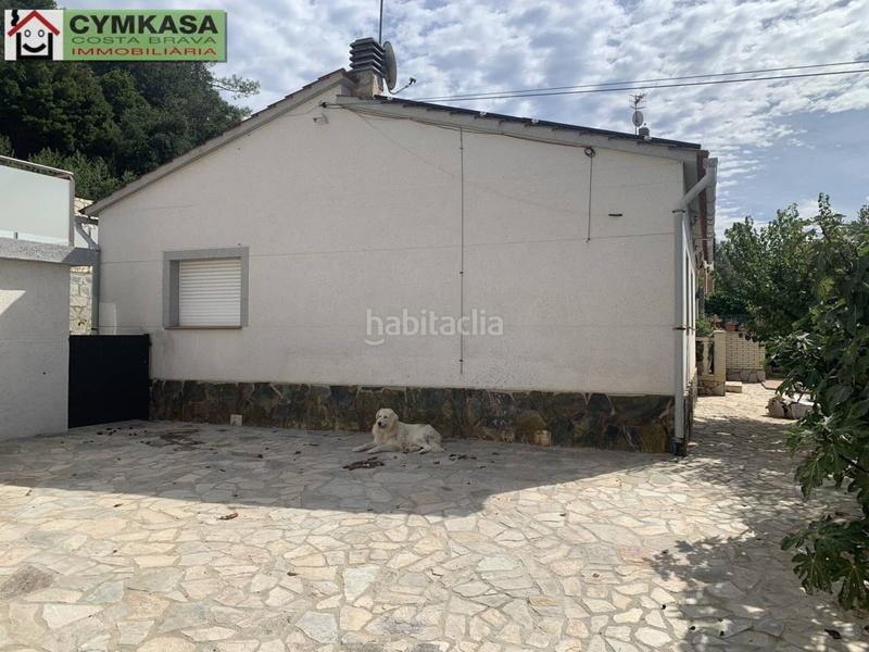 Foto 92f58b92-b035-4bd9-abb4-9fed42be961b. Casa amb calefacció aparcament piscina a Aiguaviva Parc Vidreres