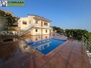 Location Maison à Lloret Verd - Els Pinars. Casa en alquiler en los pinares