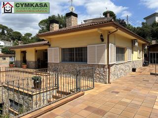 Maison à Residencial Park. Casa en venta en residencial parc