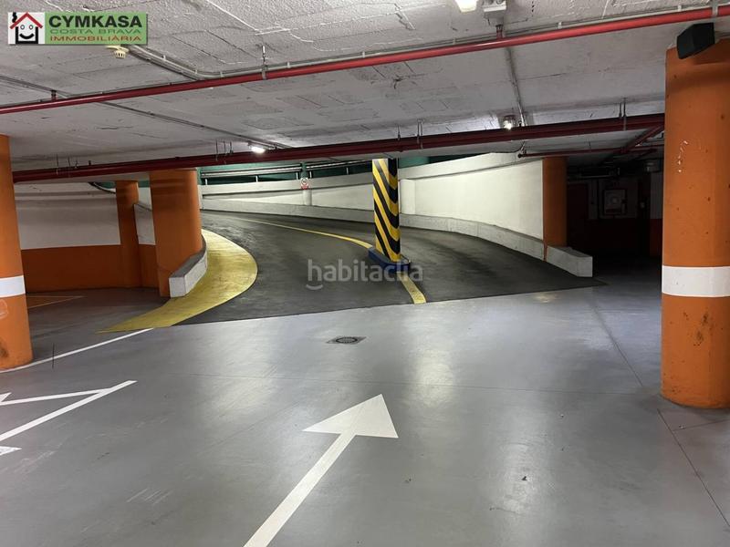 Foto 1d923b23-ec66-4337-8e16-ccd1db5759ed. Car parking in dels vents 9 in Montigalà Badalona