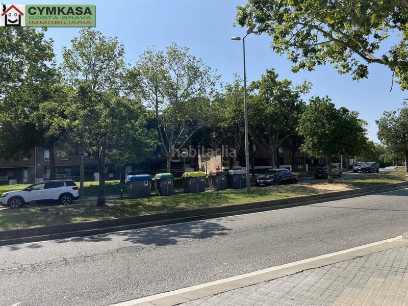 Foto a7edf19e-f29a-4d7c-8623-5c06a5824de9. Car parking in dels vents 9 in Montigalà Badalona