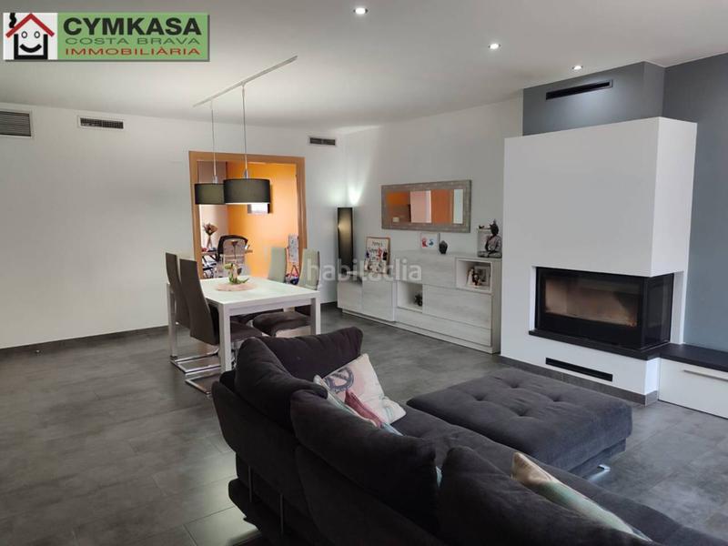 Foto e6592330-572c-40d0-b991-66be6df7524e. Casa adossada amb calefacció aparcament a Sils