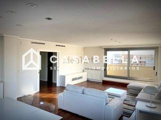 Duplex à La Punta. Casabella inmobiliaria vende estupendo ático dúplex con vistas s