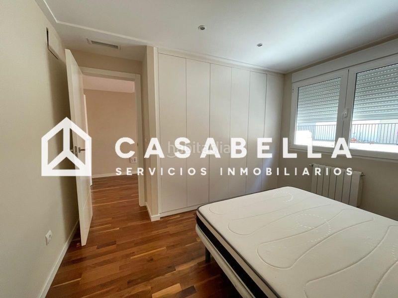 Foto 1d12b44a-73d3-4655-a70c-427fdecabe82. Alquiler piso casabella inmobiliaria alquila amplia vivienda en el barrio de Exposición, amueblada y con electrodomésticos. en Valencia