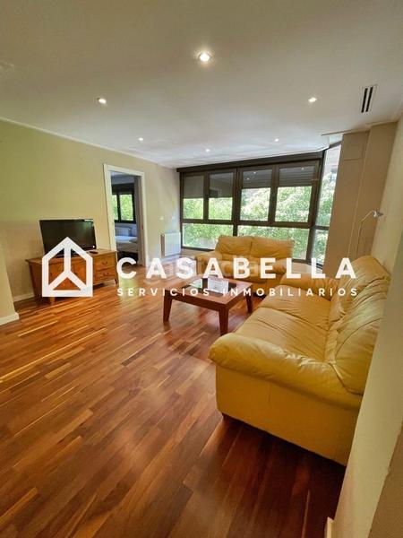 Foto a3cd27f8-901b-463e-af41-ddc25c859b3e. Alquiler piso casabella inmobiliaria alquila amplia vivienda en el barrio de Exposición, amueblada y con electrodomésticos. en Valencia