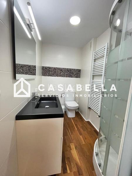 Foto d0e84e14-fb0b-4d59-888e-49f2b978a513. Alquiler piso casabella inmobiliaria alquila amplia vivienda en el barrio de Exposición, amueblada y con electrodomésticos. en Valencia