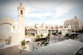 Alquiler Piso en El Mercat. Casabella inmobiliaria alquila vivienda en mercado central.