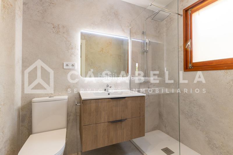Foto 2b29d1ee-bcf8-4443-9d84-0d96ad29b6ae. Chalet casabella inmobiliaria vende villa de lujo en El Bosque. en Chiva